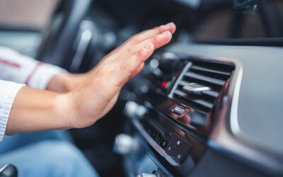 LA CLIMATISATION NE FONCTIONNE PAS DANS VOTRE VOITURE ? DÉCOUVREZ 3 PROBLÈMES COURANTS DE CLIMATISATION