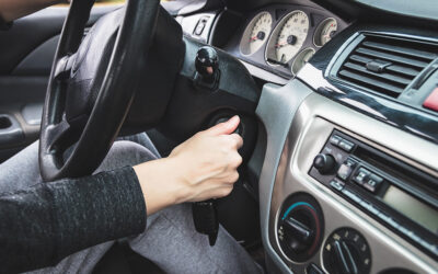 Mythes auto : faut-il réchauffer le moteur avant de partir ?